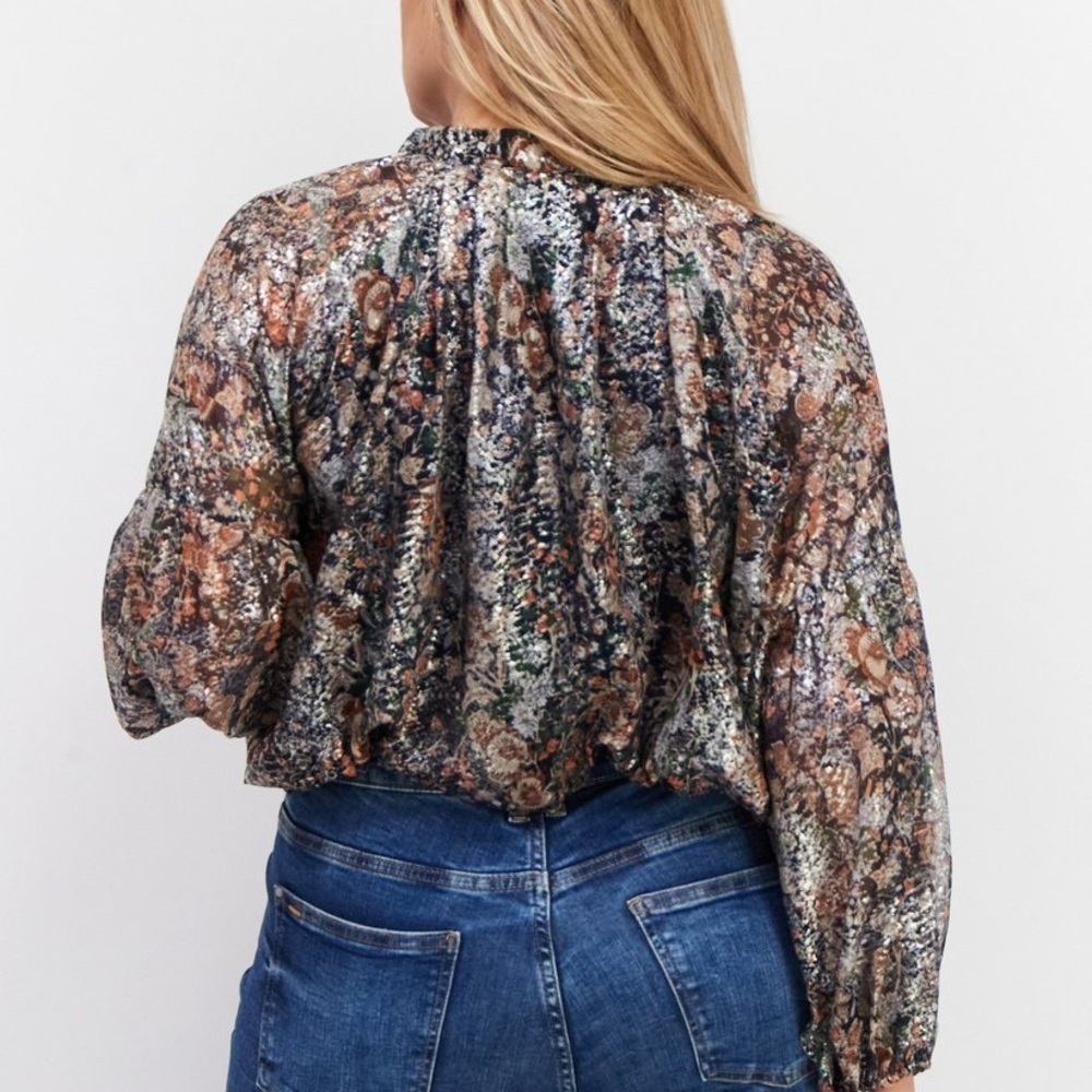 "Kourt" Black & Gray Floral Ballon Sleeve Blouse - Size M - Picture 3 of 13